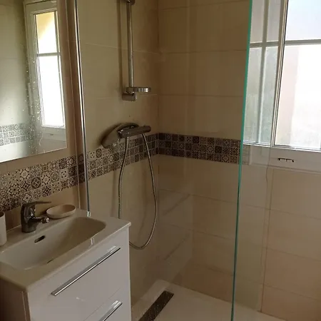 Tatil Evi Golf Sauvignon 13